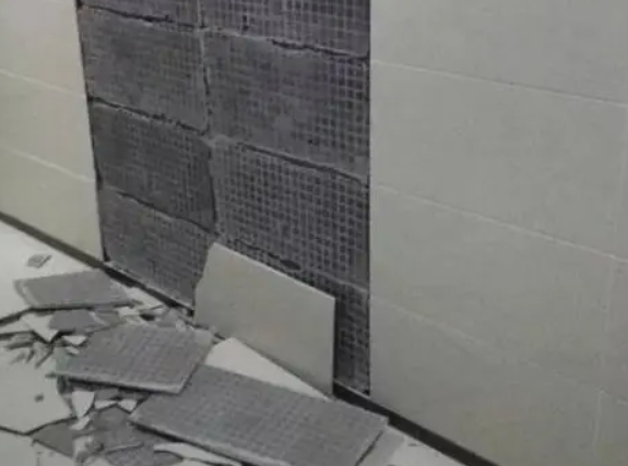 临城瓷砖空鼓维修公司分享下临城墙砖松动维修的知识